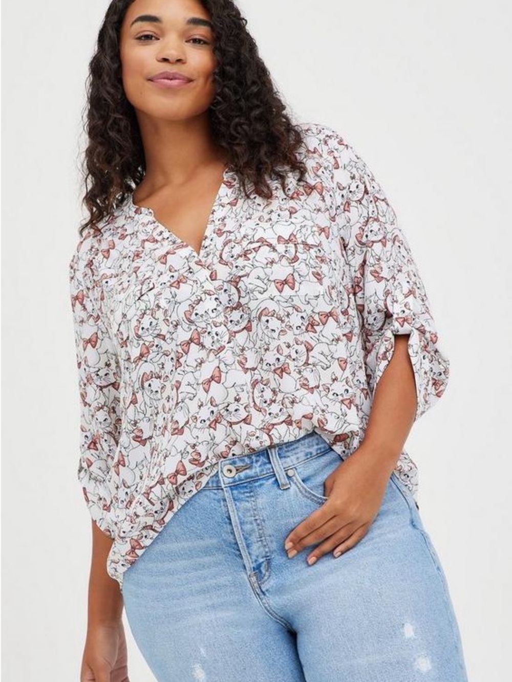 {2X} Torrid Harper Pullover Blouse - Disney Aristocats Georgette Marie White